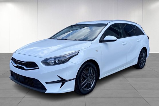 Kia Ceed_sw